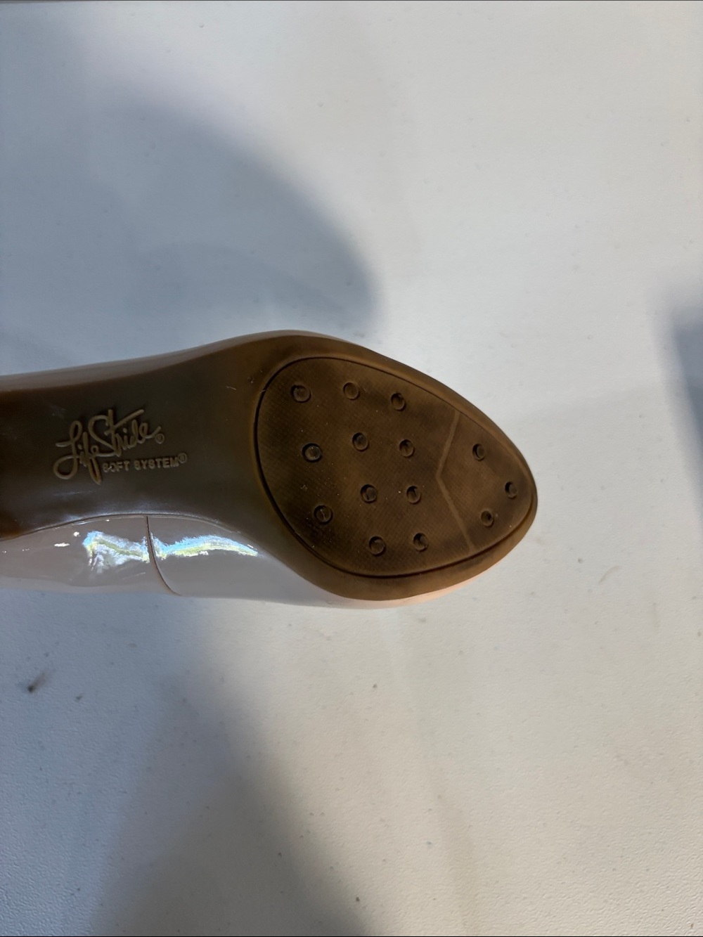 Life Stride Blush Patent Mid Heel Pumps - Picture 2 of 5